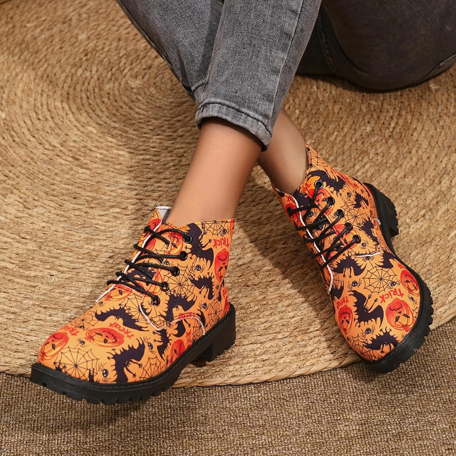 Womens Halloween Pumpkin Sneakers Print Canvas Shoes Halloween Decorations Slip On Loafers Low Top Casual Shoes Canvas Sneaekers Flat Tennis Comfortable Walking Shoes