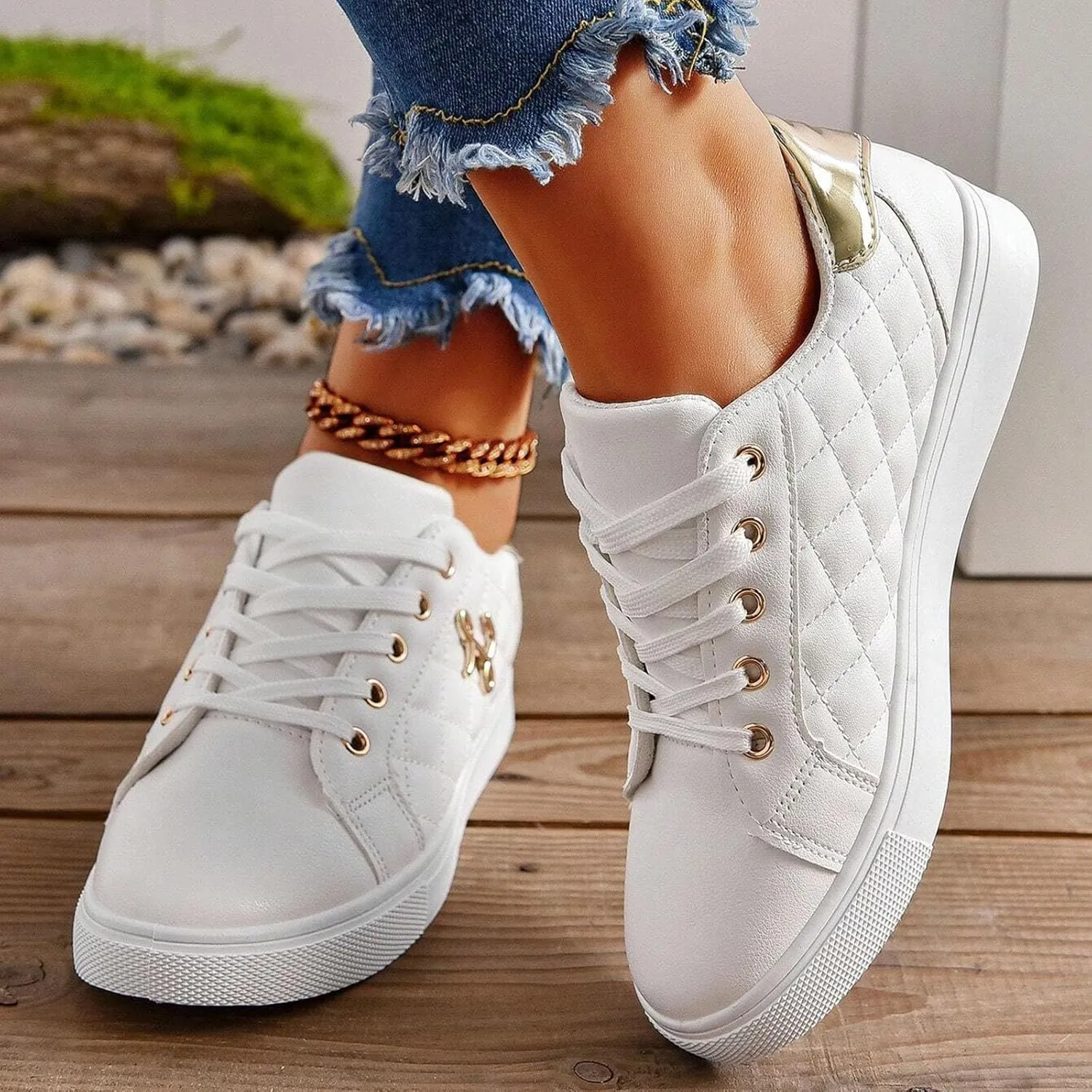 Women's Sneakers 2025 Fashion Round Toe Comfortable Lace Up Metal Decor Flats Breathable Padded Insole Low-Top Classic Platform Orthopedic Slip on Soft Tennis Shoes for Running Walking Sports